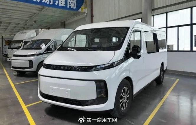 6月轻客市场硝烟再起 长安江铃双双破万争冠，宇通稳居前六，创维暴增527%